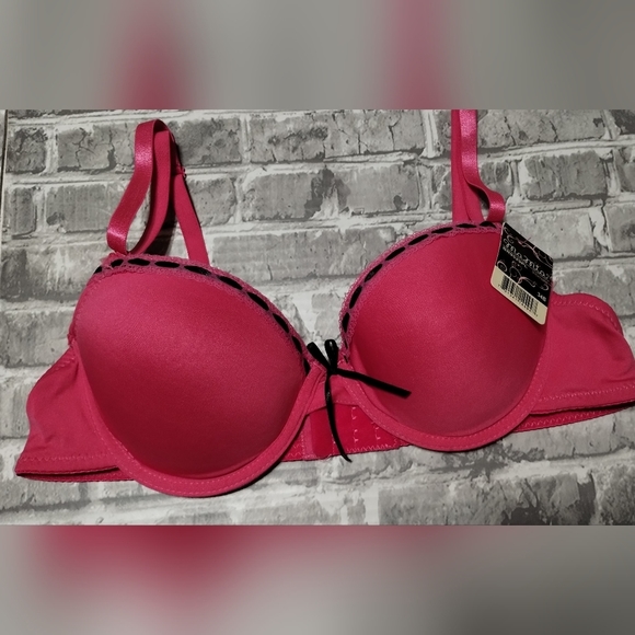 👜$3 - NWT MaMia 34B Pink with black outline‎ around cup Bra. - Picture 7 of 8
